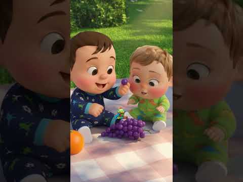 A aprender las frutas con Juan y Miguel! 🍐🍒🍍#shorts  #cafi…